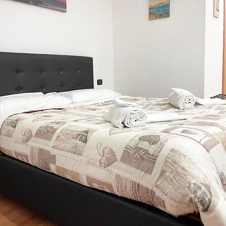 Napolidays Toledo Apartment By Dimorra Esterno foto