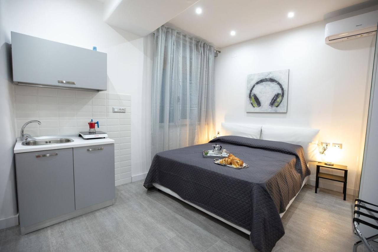 Napolidays Toledo Apartment By Dimorra Esterno foto